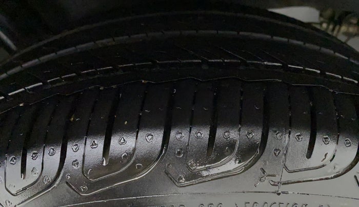 2021 Honda City V MT PETROL, Petrol, Manual, 1,498 km, Left Front Tyre Tread
