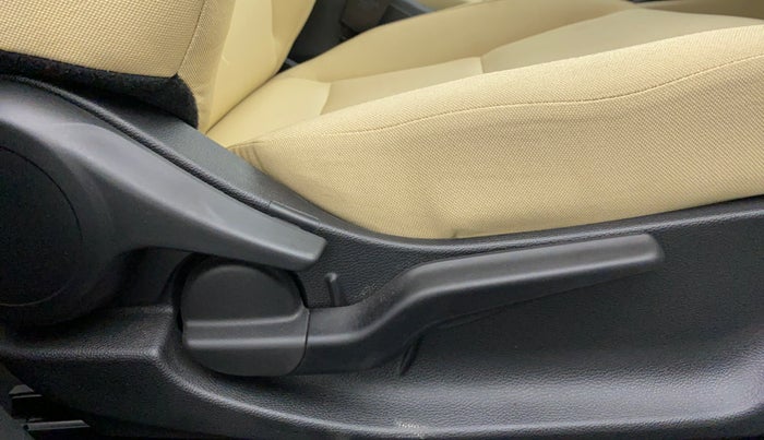 2021 Honda City V MT PETROL, Petrol, Manual, 1,498 km, Driver Side Adjustment Panel