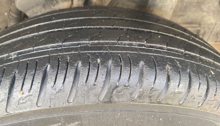 2019 Hyundai VENUE SX PLUS 1.0 TURBO DCT, Petrol, Automatic, 1,44,200 km, Left Rear Tyre Tread