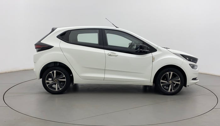 2021 Tata ALTROZ XZ PETROL, Petrol, Manual, 64,953 km, Right Side View