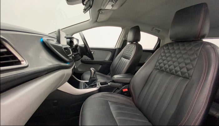 2021 Tata ALTROZ XZ PETROL, Petrol, Manual, 64,953 km, Right Side Front Door Cabin
