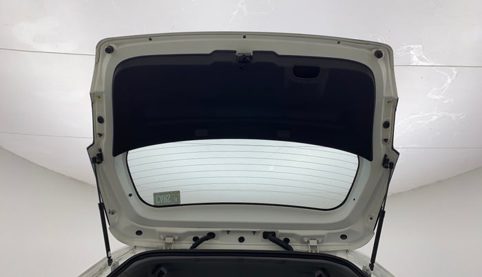 2021 Tata ALTROZ XZ PETROL, Petrol, Manual, 64,953 km, Boot Door Open