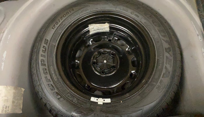 2017 Volkswagen Polo HIGHLINE1.2L, Petrol, Manual, 72,534 km, Spare Tyre