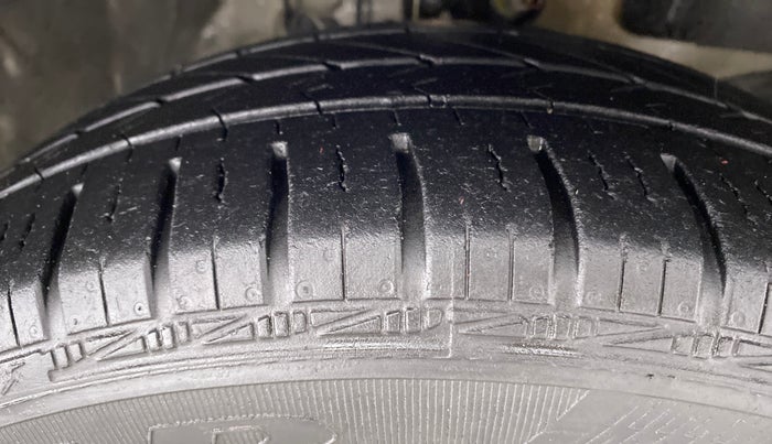 2018 Honda Brio 1.2 VX MT I VTEC, Petrol, Manual, 28,881 km, Right Front Tyre Tread