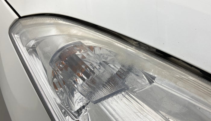 2012 Maruti Swift VXI, Petrol, Manual, 49,438 km, Right headlight - Minor scratches