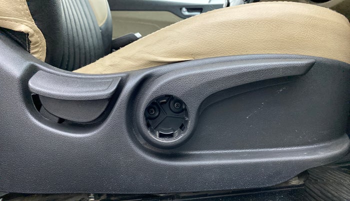 2017 Hyundai Verna 1.6 SX VTVT, Petrol, Manual, 10,705 km, Driver Side Adjustment Panel