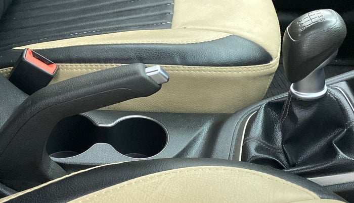 2017 Hyundai Verna 1.6 SX VTVT, Petrol, Manual, 10,705 km, Gear Lever