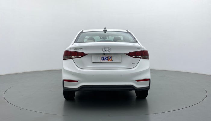 2017 Hyundai Verna 1.6 SX VTVT, Petrol, Manual, 10,705 km, Back/Rear