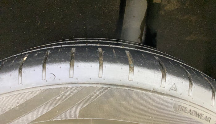 2021 Maruti Baleno ALPHA CVT PETROL 1.2, Petrol, Automatic, 67,612 km, Left Rear Tyre Tread