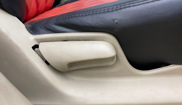 2014 Maruti Swift Dzire VXI, Petrol, Manual, 1,12,388 km, Driver Side Adjustment Panel