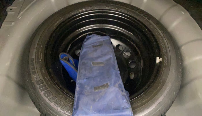 2015 Hyundai Verna FLUIDIC 4S 1.6 VTVT S(O), Petrol, Manual, 67,268 km, Spare Tyre