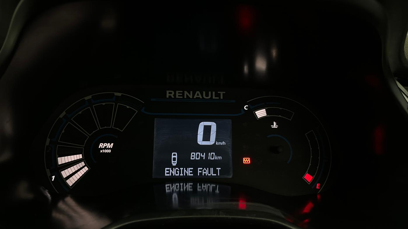 2020 Renault TRIBER RXZ, Petrol, Manual, 80,447 km, Odometer Image