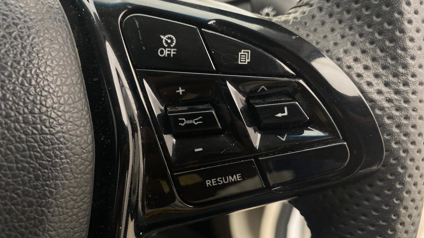 2024 Mahindra XUV 3XO AX5L 1.2 TGDi AT, Petrol, Automatic, 21,912 km, Adaptive Cruise Control