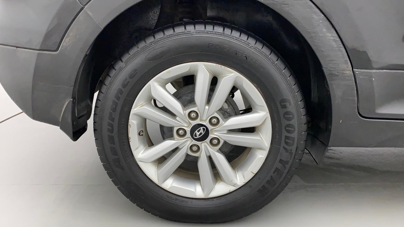 2016 Hyundai Creta SX PLUS AT 1.6 DIESEL, Diesel, Automatic, 77,837 km, Right Rear Wheel