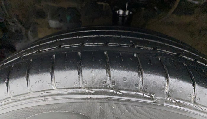 2016 Hyundai Creta SX PLUS AT 1.6 DIESEL, Diesel, Automatic, 77,837 km, Left Front Tyre Tread
