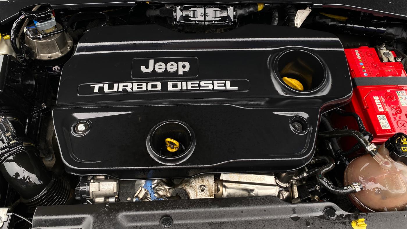 2021 Jeep Compass LIMITED (O) 2.0 DIESEL, Diesel, Manual, 1,04,104 km, Engine View