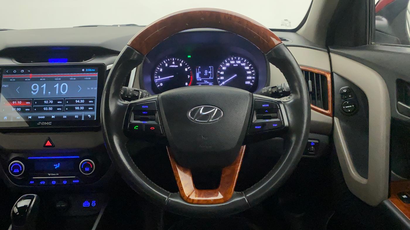 2016 Hyundai Creta SX PLUS AT 1.6 PETROL, Petrol, Automatic, 45,507 km, Steering Wheel Close Up