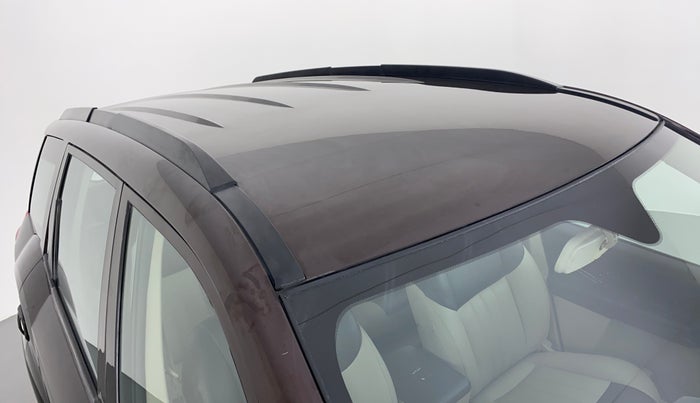 2016 Mahindra XUV500 W4, Diesel, Manual, 74,461 km, Roof