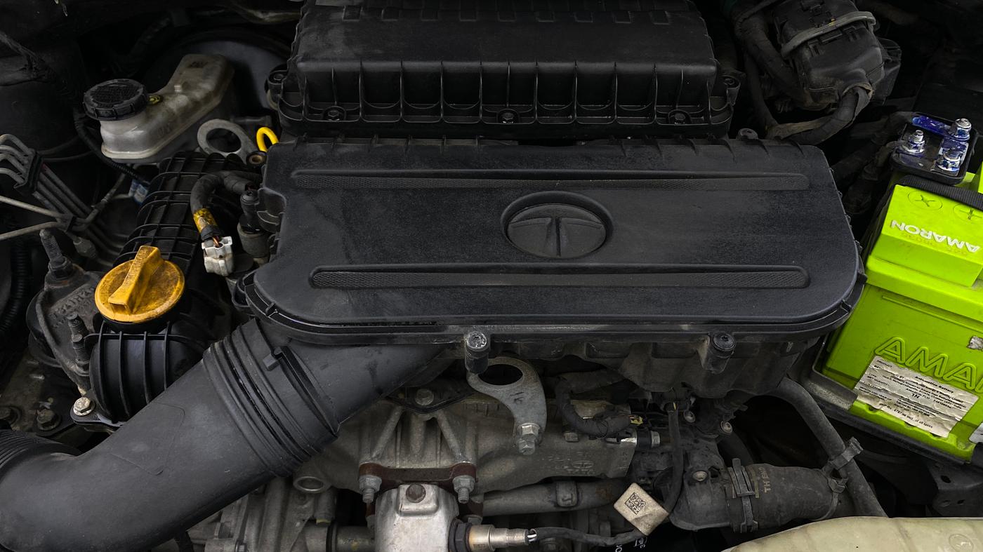2022 Tata TIGOR XZ PLUS PETROL, Petrol, Manual, 43,484 km, Engine View