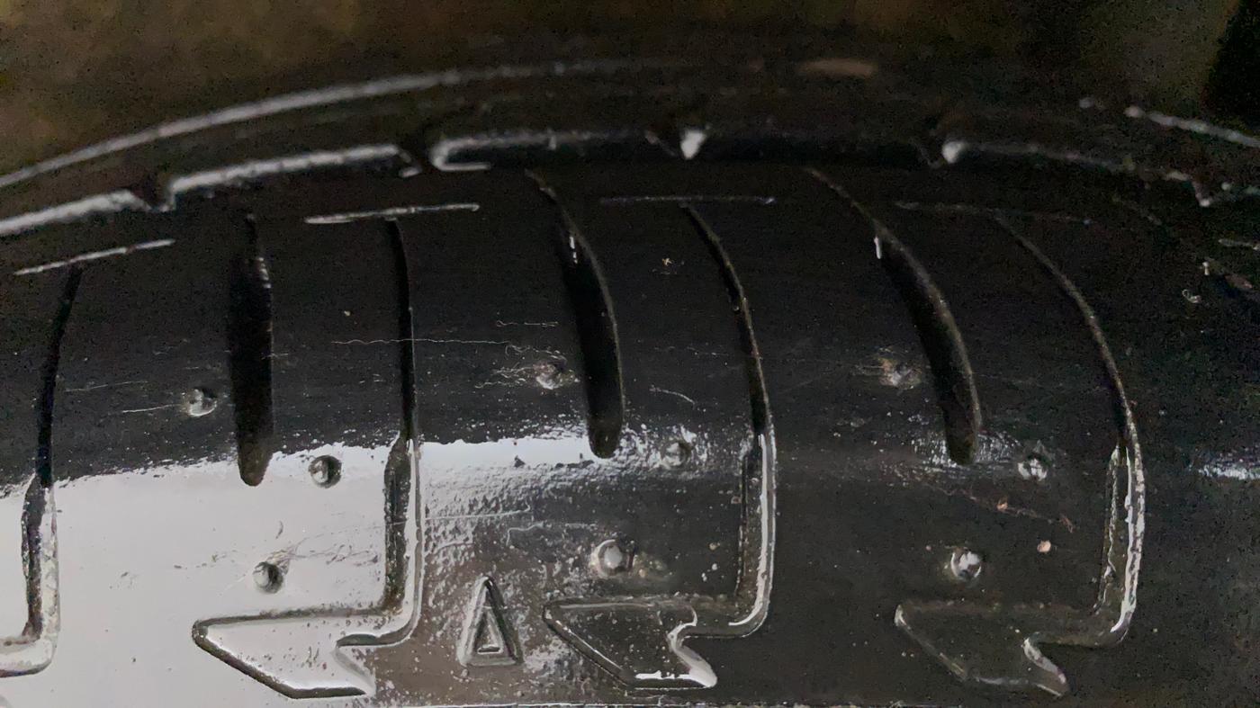 2022 Maruti IGNIS ALPHA 1.2 AMT, Petrol, Automatic, 42,509 km, Left Rear Tyre Tread