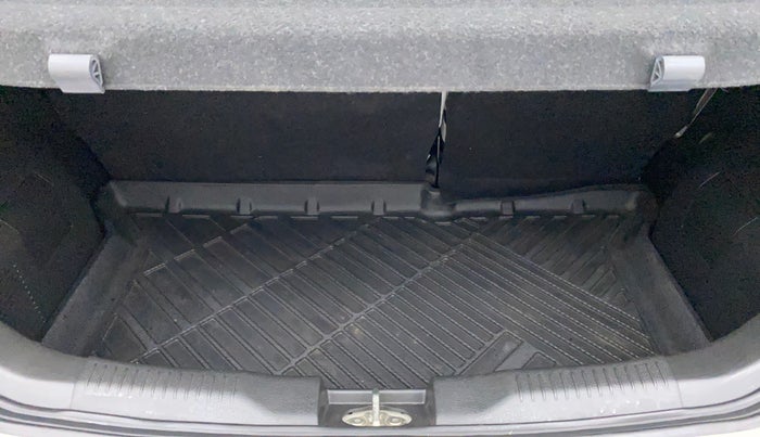 2022 Maruti IGNIS ALPHA 1.2 AMT, Petrol, Automatic, 42,509 km, Boot Inside