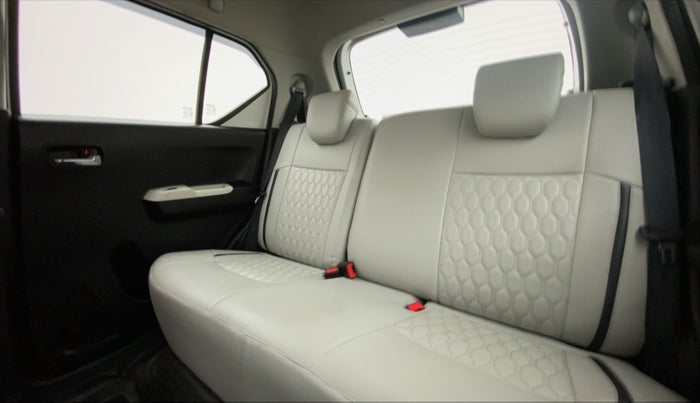 2022 Maruti IGNIS ALPHA 1.2 AMT, Petrol, Automatic, 42,509 km, Right Side Rear Door Cabin