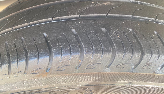 2023 Honda Amaze 1.2L I-VTEC VX, Petrol, Manual, 30,108 km, Right Rear Tyre Tread