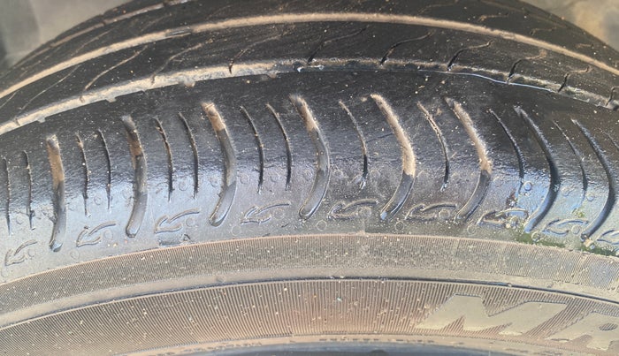 2023 Honda Amaze 1.2L I-VTEC VX, Petrol, Manual, 30,108 km, Left Front Tyre Tread