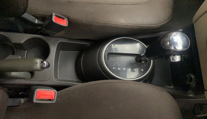 2014 Hyundai i20 SPORTZ 1.4 AT, Petrol, Automatic, 36,575 km, Gear Lever