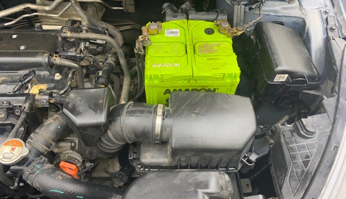 2014 Hyundai i20 SPORTZ 1.4 AT, Petrol, Automatic, 36,575 km, Engine View - Left