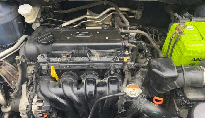 2014 Hyundai i20 SPORTZ 1.4 AT, Petrol, Automatic, 36,575 km, Engine View