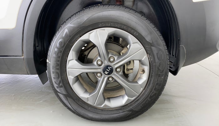 2020 KIA SELTOS HTK PLUS AT 1.5 DIESEL, Diesel, Automatic, 41,905 km, Left Rear Wheel
