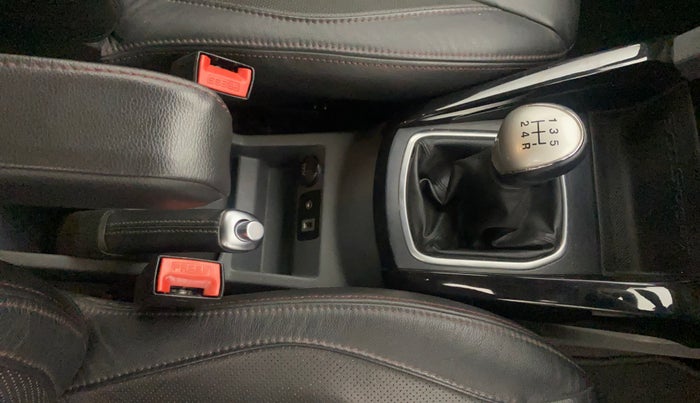 2015 Ford Ecosport TITANIUM+ 1.0L ECOBOOST, Petrol, Manual, 64,524 km, Gear Lever