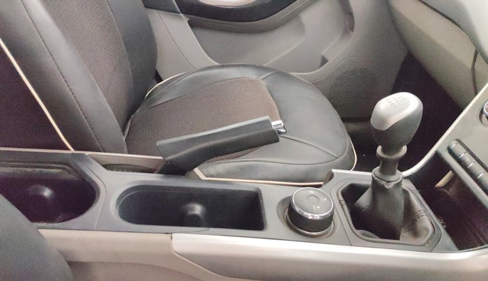 2018 Tata NEXON XM PETROL, Petrol, Manual, 66,283 km, Gear Lever