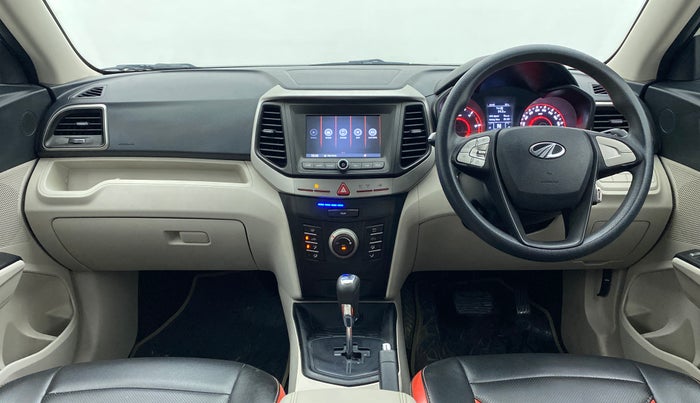 2020 Mahindra XUV300 W6 1.5 DIESEL AMT, Diesel, Automatic, 21,440 km, Dashboard