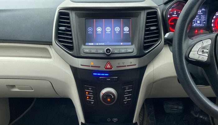2020 Mahindra XUV300 W6 1.5 DIESEL AMT, Diesel, Automatic, 21,440 km, Air Conditioner