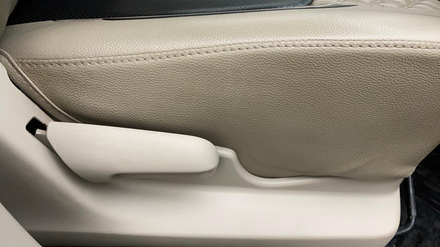 2019 Maruti Celerio ZXI, Petrol, Manual, 46,776 km, Driver Side Adjustment Panel