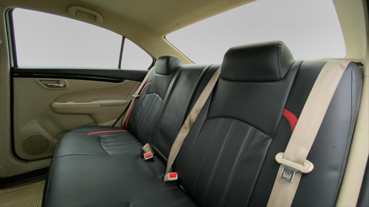 2017 Maruti Ciaz VXI PLUS, Petrol, Manual, 63,181 km, Right Side Rear Door Cabin