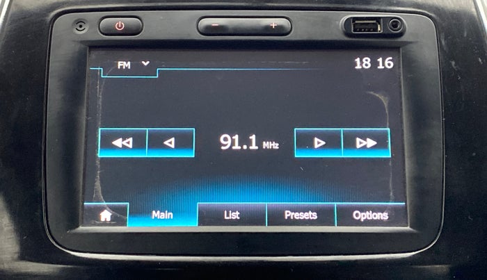 2018 Renault Kwid RXT 1.0 EASY-R  AT, Petrol, Automatic, 23,914 km, Infotainment System