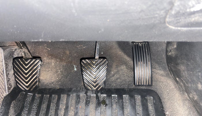 2016 Hyundai Elite i20 ASTA 1.4 CRDI (O), Diesel, Manual, 76,146 km, Pedals