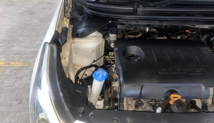 2016 Hyundai Elite i20 ASTA 1.4 CRDI (O), Diesel, Manual, 76,146 km, Engine View - Right