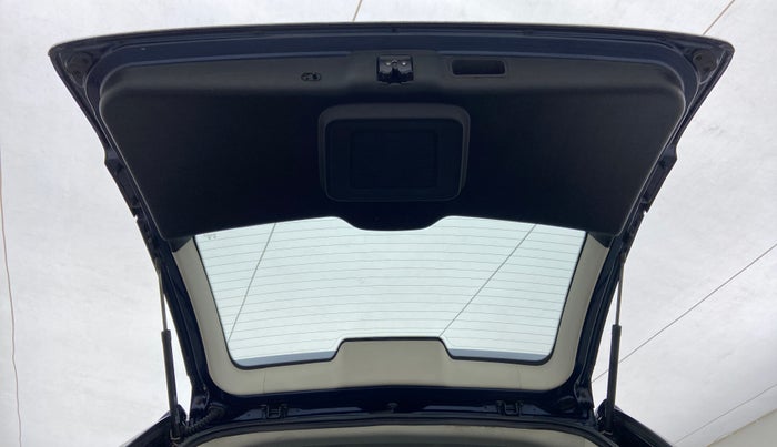 2018 Tata Hexa Varicor 400 XTA, Diesel, Automatic, 50,602 km, Boot Door Open