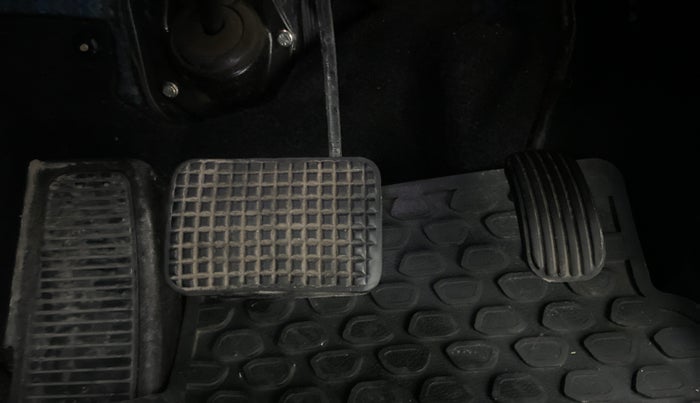 2018 Tata Hexa Varicor 400 XTA, Diesel, Automatic, 50,602 km, Pedals