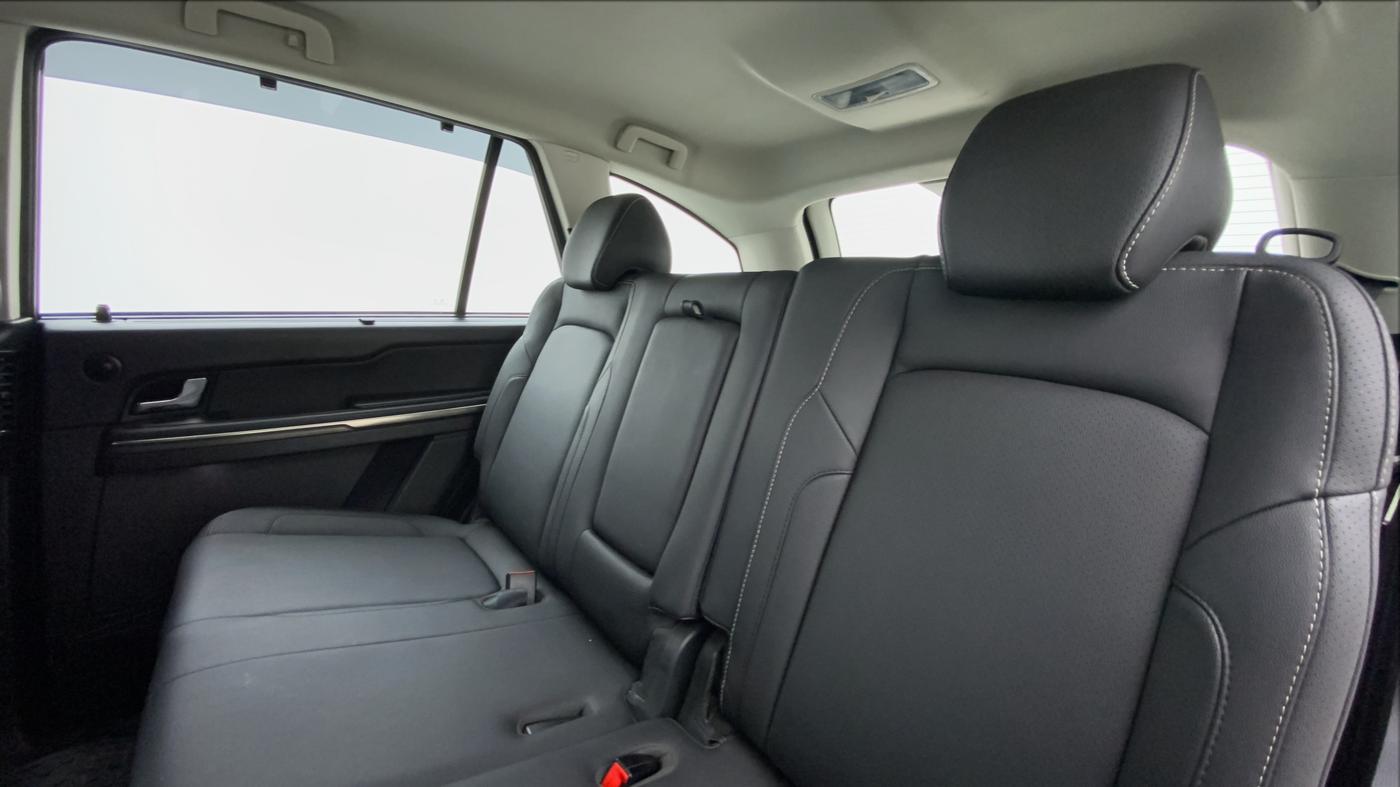 2018 Tata Hexa Varicor 400 XTA, Diesel, Automatic, 50,602 km, Right Side Rear Door Cabin