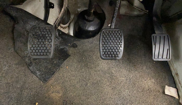 2020 Maruti Eeco 5 STR WITH A/C+HTR, Petrol, Manual, 50,229 km, Pedals