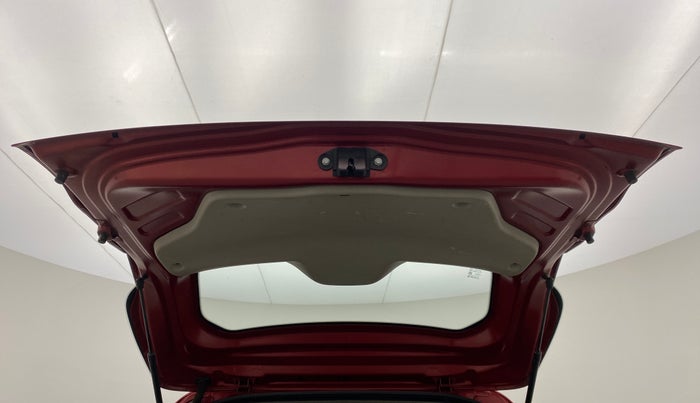 2019 Renault TRIBER 1.0 RXT, Petrol, Manual, 51,319 km, Boot Door Open