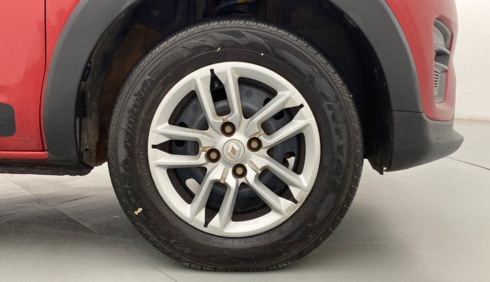2019 Renault TRIBER 1.0 RXT, Petrol, Manual, 51,319 km, Right Front Wheel