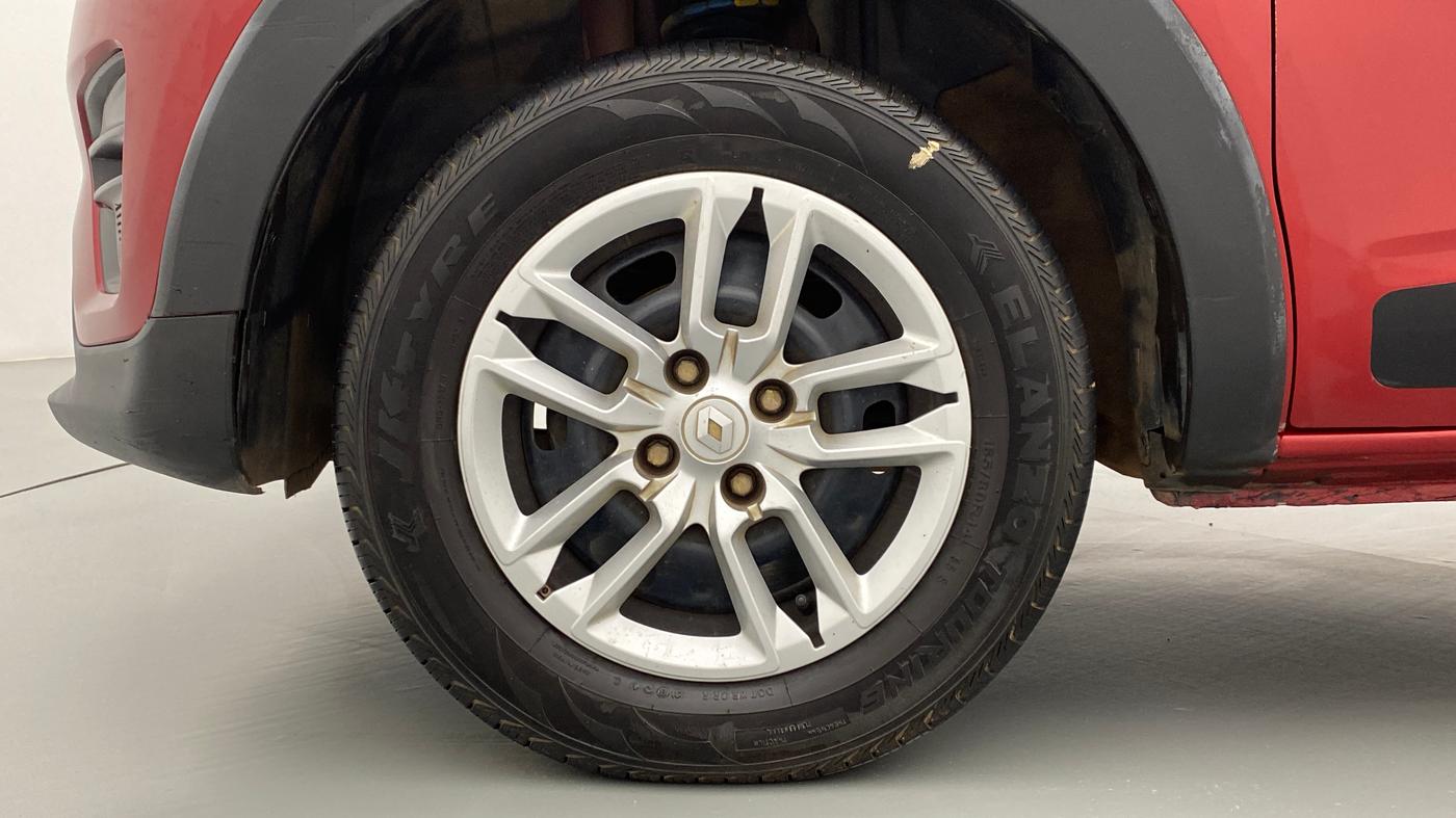 2019 Renault TRIBER 1.0 RXT, Petrol, Manual, 51,319 km, Left Front Wheel