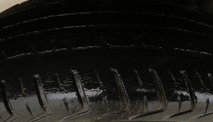 2018 Datsun Redi Go S 1.0 AMT, Petrol, Automatic, 49,416 km, Right Rear Tyre Tread