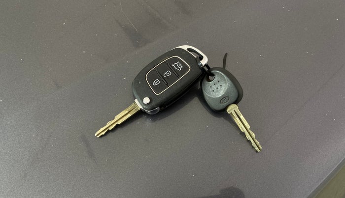 2019 Hyundai Elite i20 SPORTZ PLUS 1.2, Petrol, Manual, 44,264 km, Key Close Up